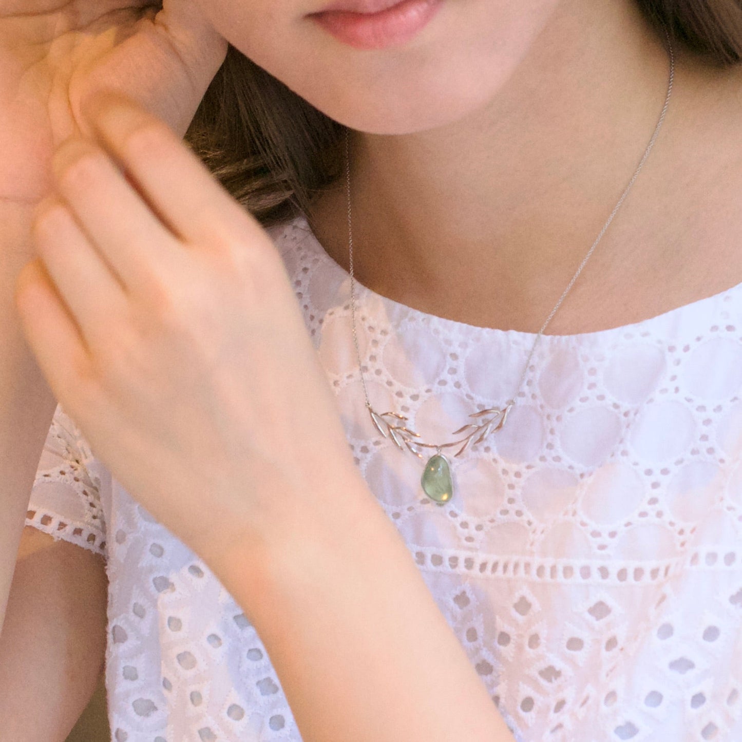 Healing Necklace with Prehnite 治癒系列 葡萄石項鍊