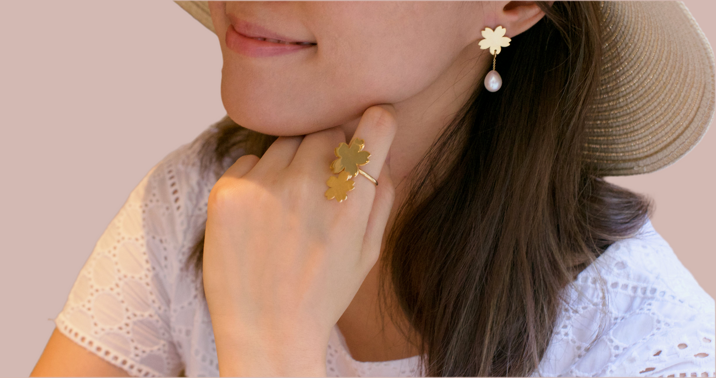 Sakura Pearl 18K Gold Earrings 櫻花系列 18K金珍珠耳環