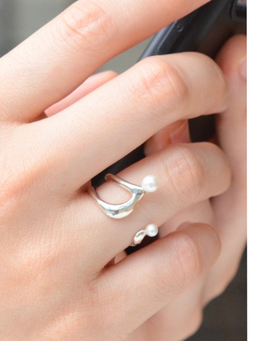 Handmade wave pearl ring