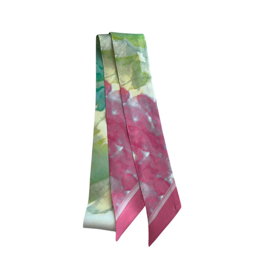 Exclusive
Sakura print 100% Silk Scarf