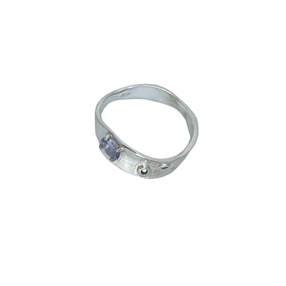 blue n white Tanzanite Wave Sterling Silver Ring  坦桑石銀戒指 M  Early-Bird Pre order (2 weeks lead time)