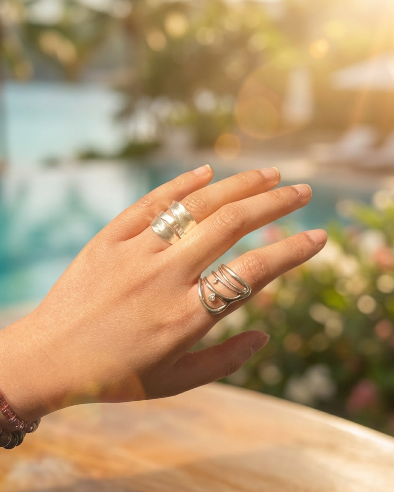 Wave Collection Handcrafted 925 Silver Ring with White Sapphire | 浪花系列 白藍寶手工銀戒指