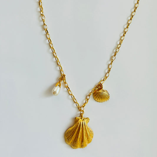 blue n white Authentic Design Ocean Spirit Seashell Necklace (Signature Necklace) 原創設計 海洋精靈 扇貝殼項鍊